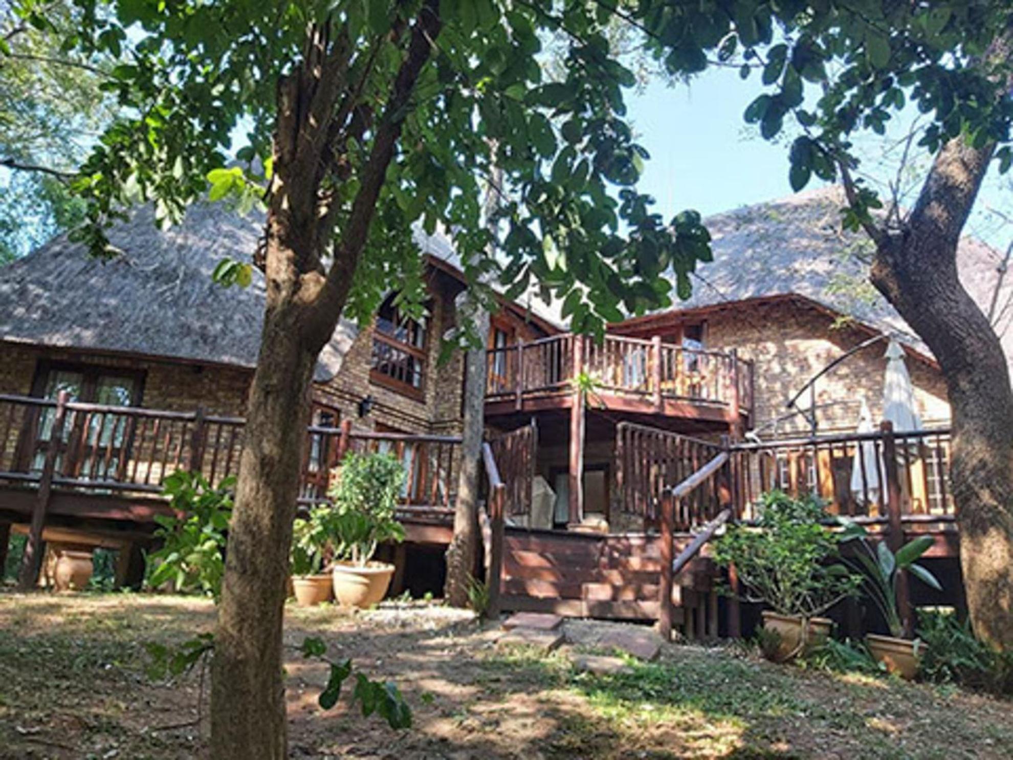 Dreamy 3 Bedroom Villa On The Edge Of The Sabie River In Kruger Park Lodge Hazyview Buitenkant foto