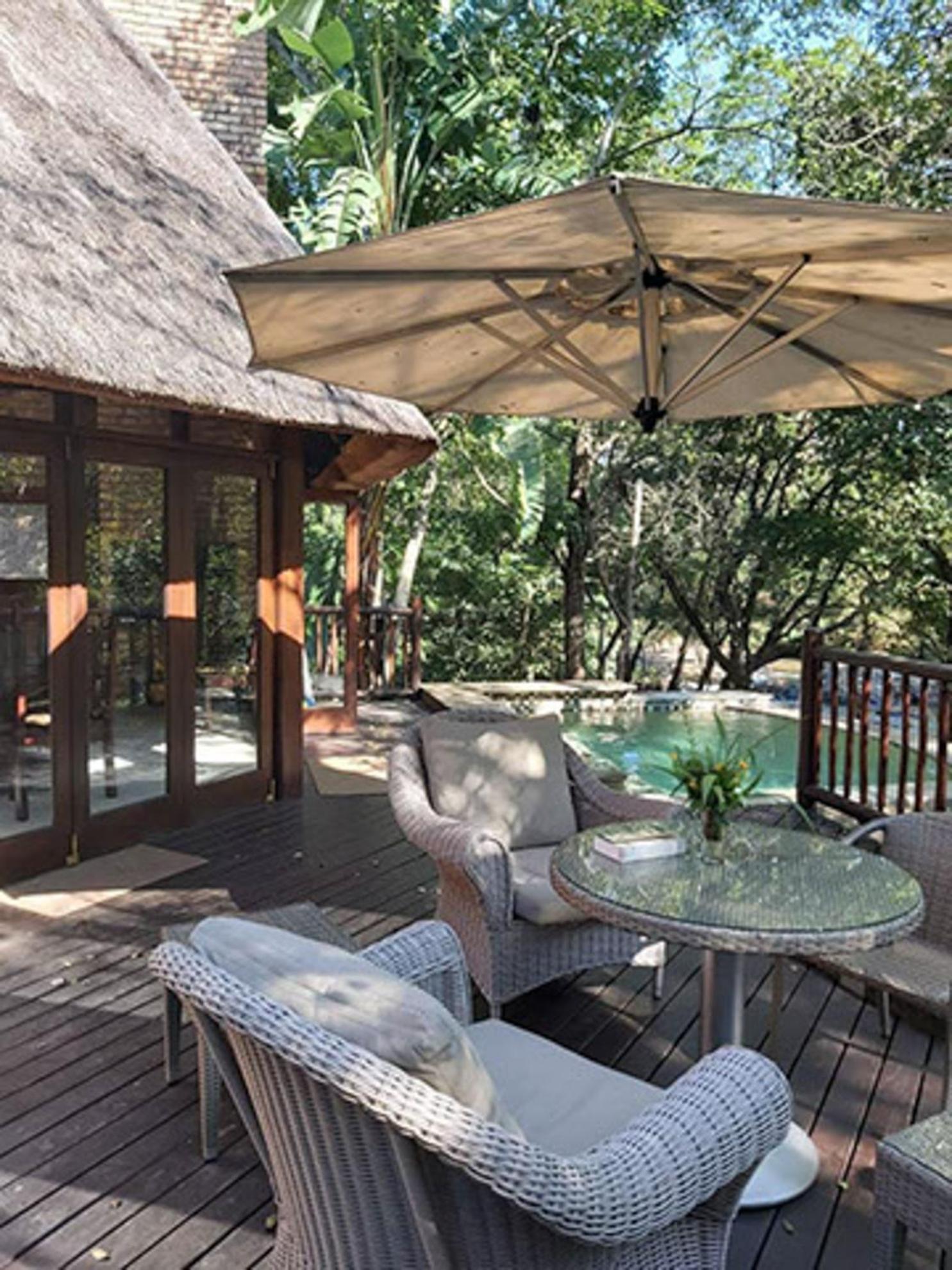 Dreamy 3 Bedroom Villa On The Edge Of The Sabie River In Kruger Park Lodge Hazyview Buitenkant foto